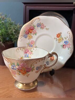(UT) EB Foley Teacup & Saucer
